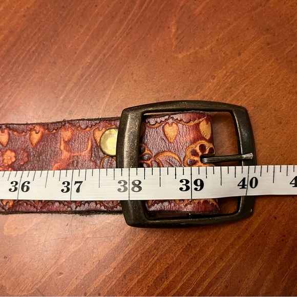 Vintage Leather Hand Tooled Mushroom Print Belt - Picture 7 of 8